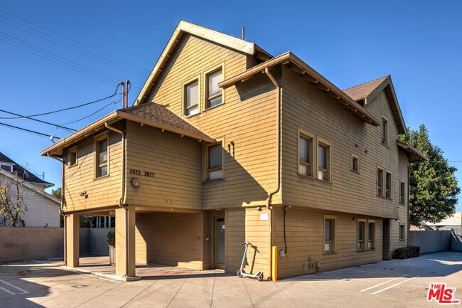 Building Photo - 2667 Menlo Ave Unit 2673-2