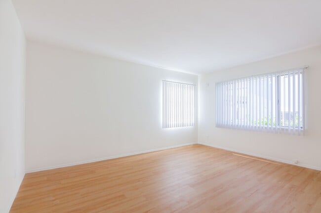 Photo - 1243 Federal Ave Unit 107