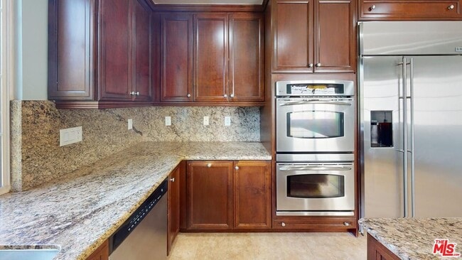 Photo - 5655 Como Cir