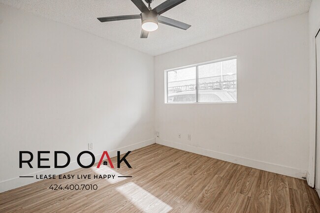 Photo - 663 W 13th St Unit 2