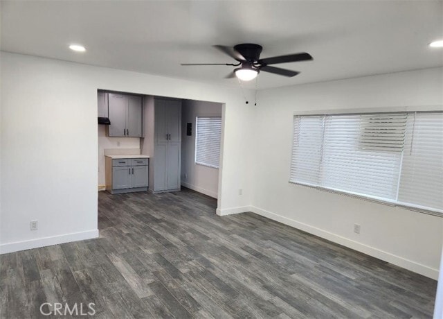 Photo - 714 W 95th St