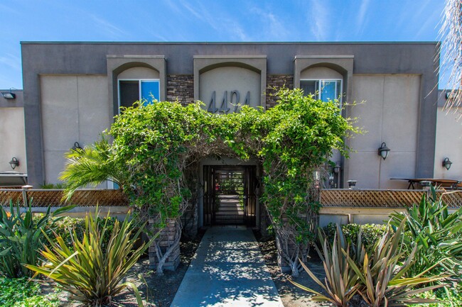 Photo - 4424 Altadena Ave Townhome