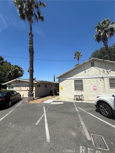 Building Photo - 4573 Main St