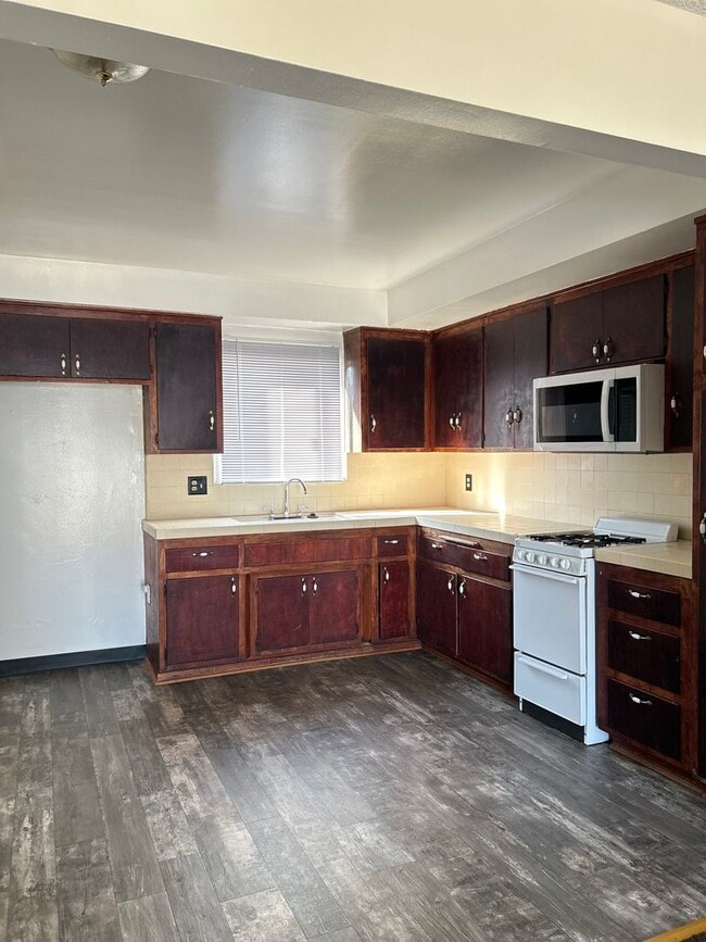 Photo - 1622 W 81st St Unit 3