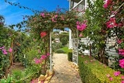 Photo - Picturesque Santa Barbara Country Cottage ... House