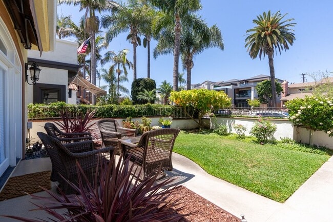 Photo - 816 Delaware St