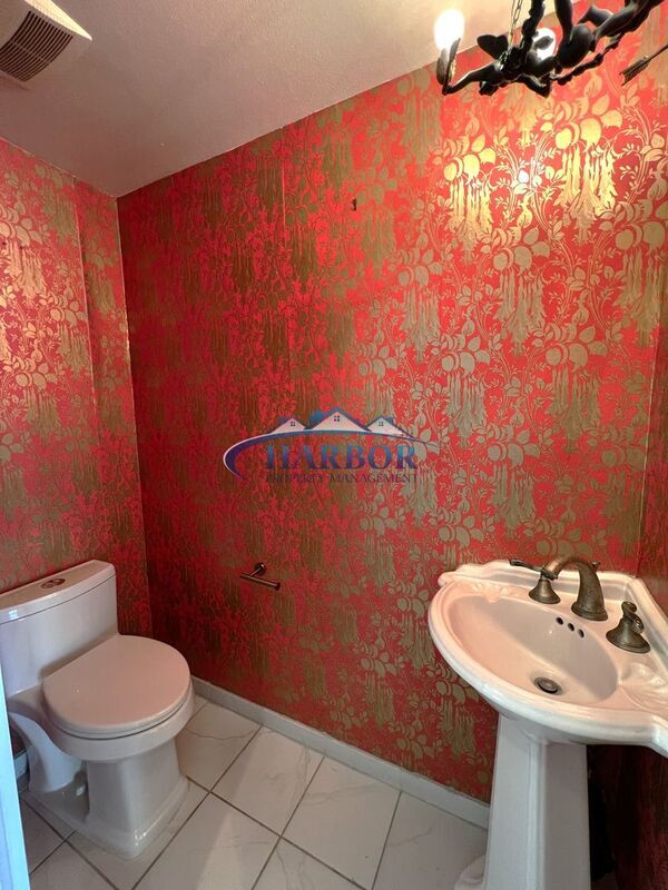 Photo - 32303 Phantom Dr