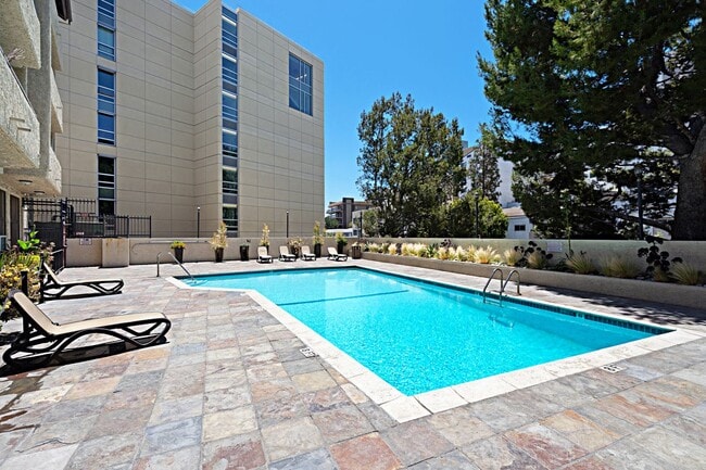 Photo - 10982 Roebling Ave Unit 520