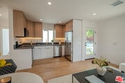 Photo - 1139 Lima St