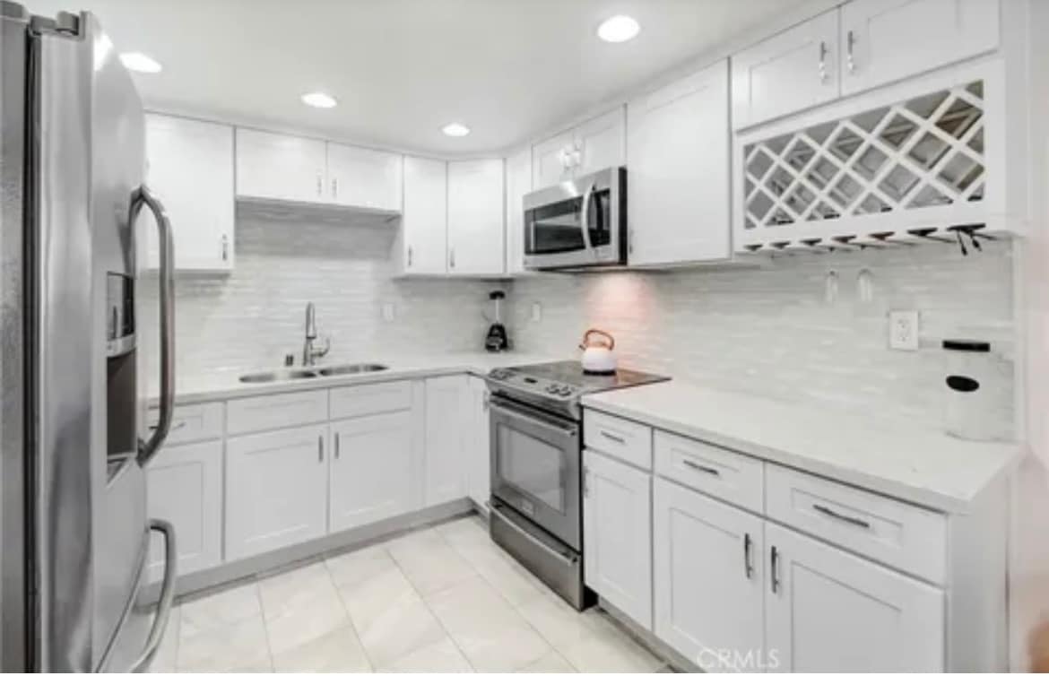Photo - 3500 W Manchester Blvd Townhome