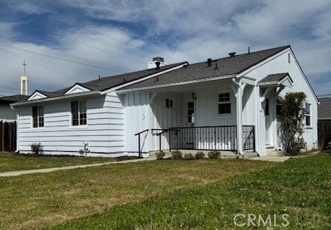 Building Photo - 22051 Vanowen St Rental