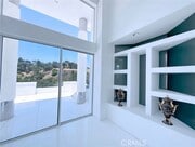 Photo - 13200 Mulholland Dr House