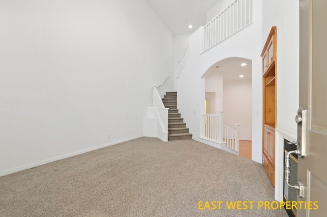 Photo - 42 Burlingame