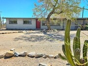 Photo - Cozy 3 Bedroom 1.5 Bathroom Near The Natio... House