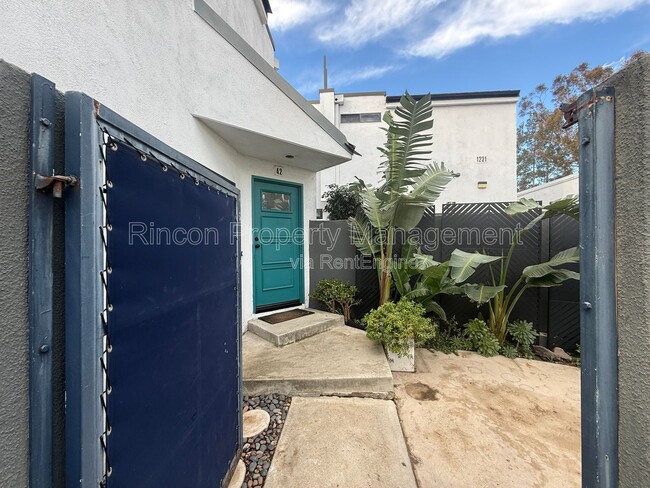 Photo - 1231 Tivoli Ln Unit 42