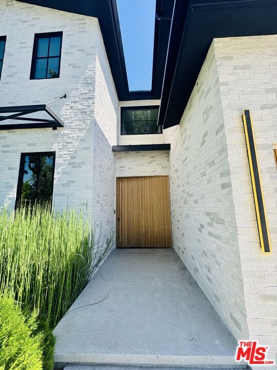 Photo - 4740 Sunnyslope Ave