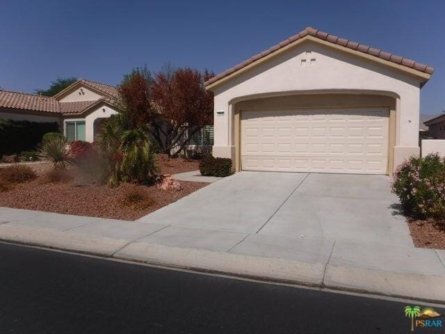 Photo - 78648 Iron Bark Dr House