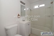 Photo - Jefferson Ave (782) Apartment Unit B