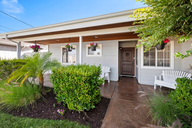 Photo - 3244 Marathon Drive