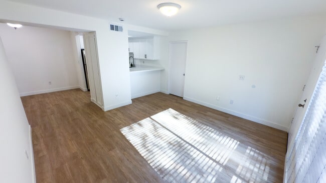 Building Photo - 3000 Associated Rd Unit 52 Rental