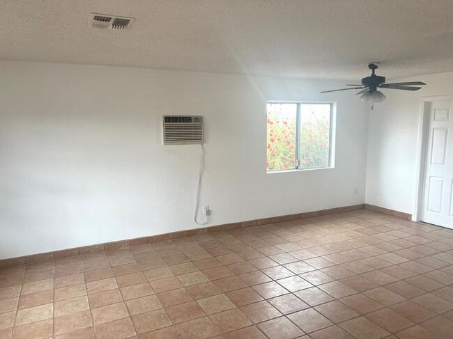 Photo - 58573 Sunflower Dr