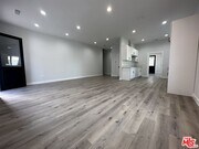 Photo - 6829 Bellaire Ave