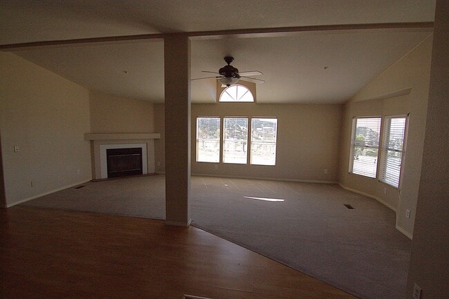 Photo - 35850 Via Famero Dr