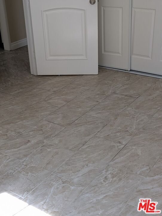 Photo - 2509 E 109th St