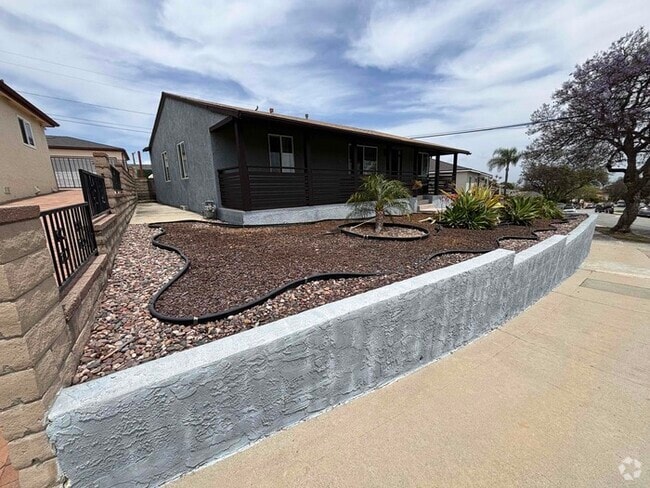Building Photo - 2015 Trudie Dr Rental