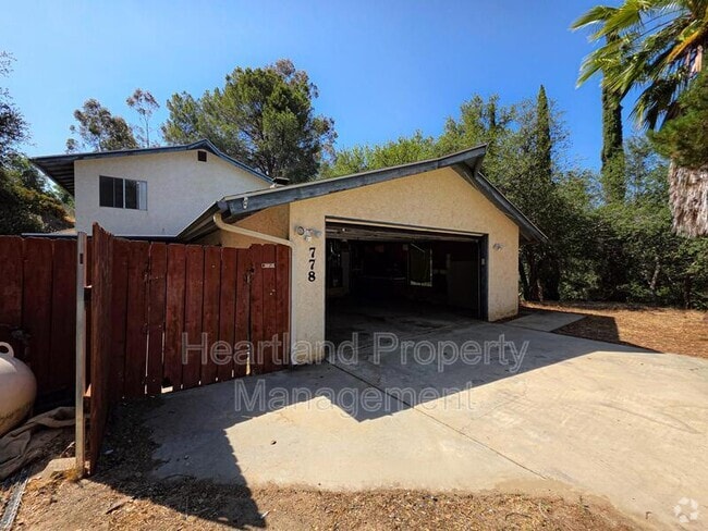 Building Photo - 778 N Glen Oaks Dr Rental