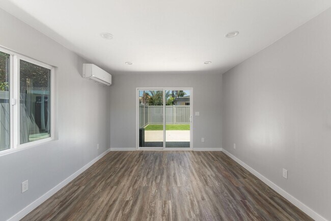 Photo - LEASE SPECIAL - UP TO 4 WEEKS FREE!  Luxurious 1-Bedroom Apartment with Private Yard in the Heart... Unit 5124 Los Robles Dr.
