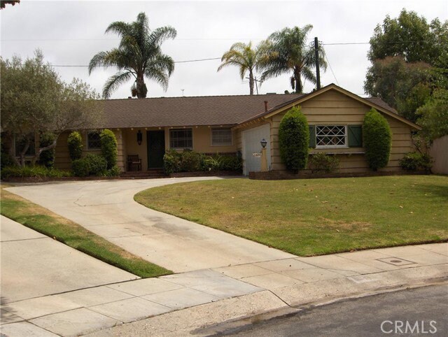 Photo - 6424 Hedding St