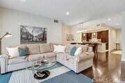 Photo - 423 Caruso Ave