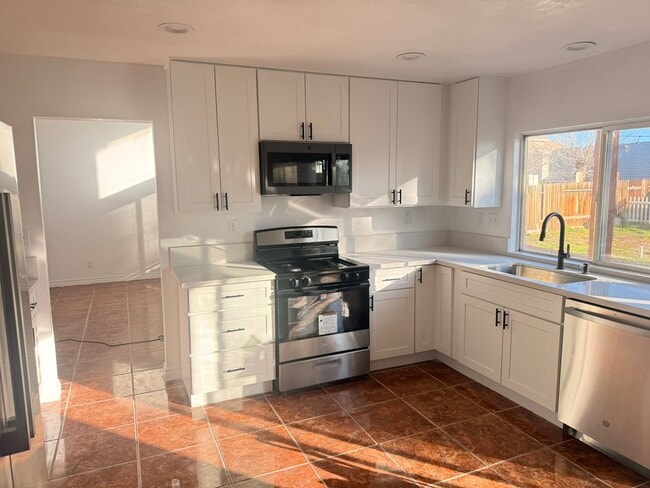 Photo - 14325 Tawney Ridge Ln