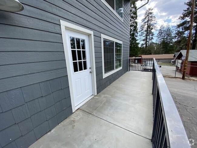 Building Photo - 26500 CA-243 Rental