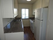 Photo - 4481mont Apartment Unit 4481A