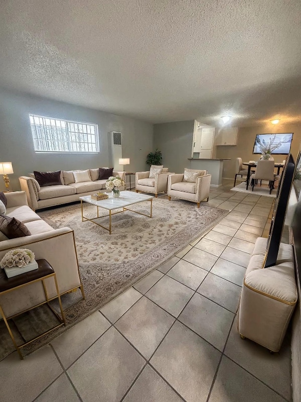 Photo - 6111 Linden Ave Unit 2