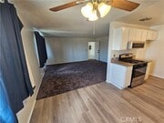 Photo - 1322 Randy St