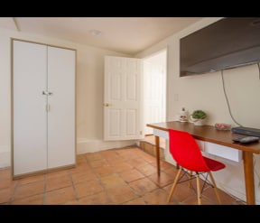 Building Photo - 1594 Manning Ave Unit 1594.5 Rental
