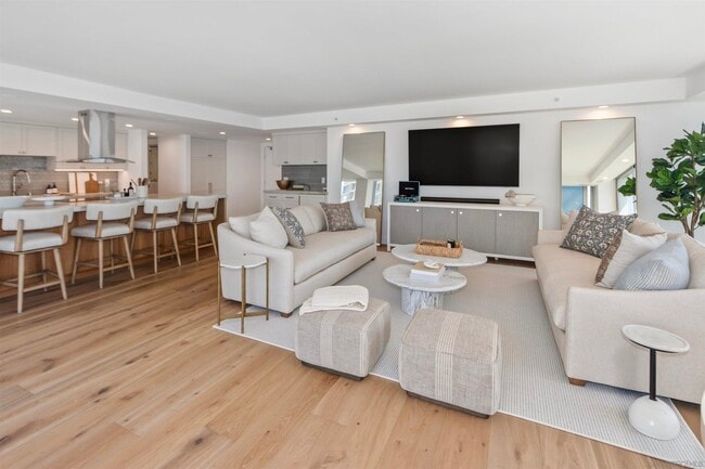 Photo - 1710 Avenida Del Mundo Unit 803