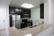 Photo - Hawthorne Regency Apartments