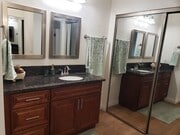 Photo - Orange 1 Bedroom Apartment Unit D-03