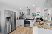 Photo - 61894 Valley View Cir House