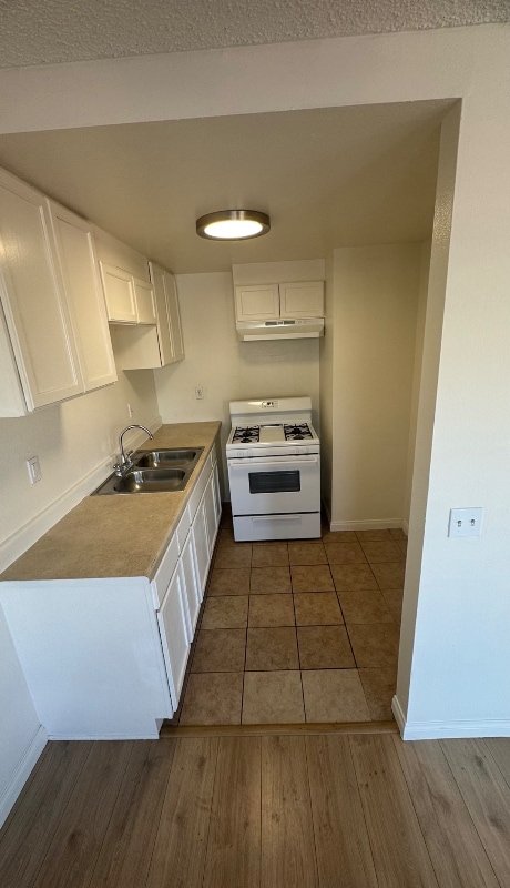 Photo - 8623 Cedros Ave Unit 18