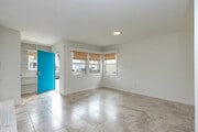 Photo - 136 Oxnard Ave