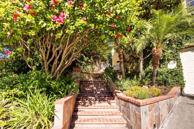 Photo - 5129 Chester St