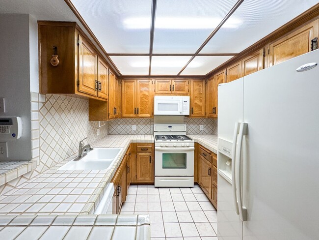 Photo - 2bd 2ba condo in Playa Vista !