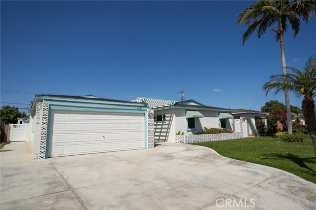 Photo - 11801 Rexford Rd