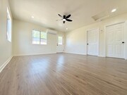 Photo - 8409 Columbus Ave
