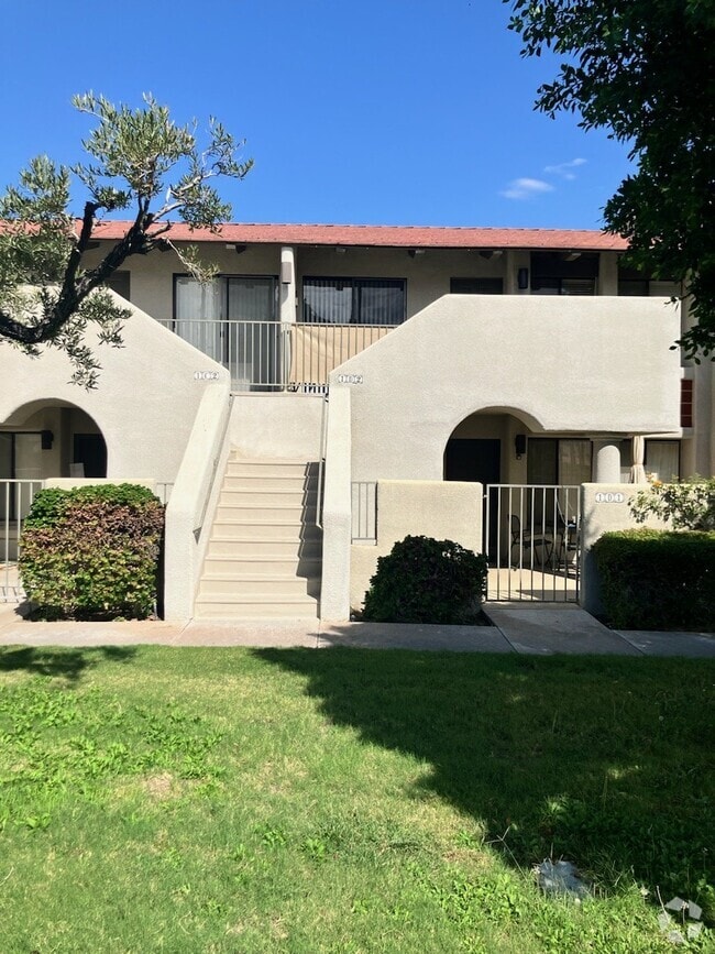 Building Photo - 351 N Hermosa Dr Unit 1D2, Building 1 Rental